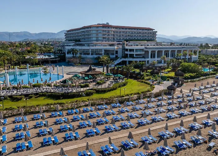 Starlight Resort Hotel